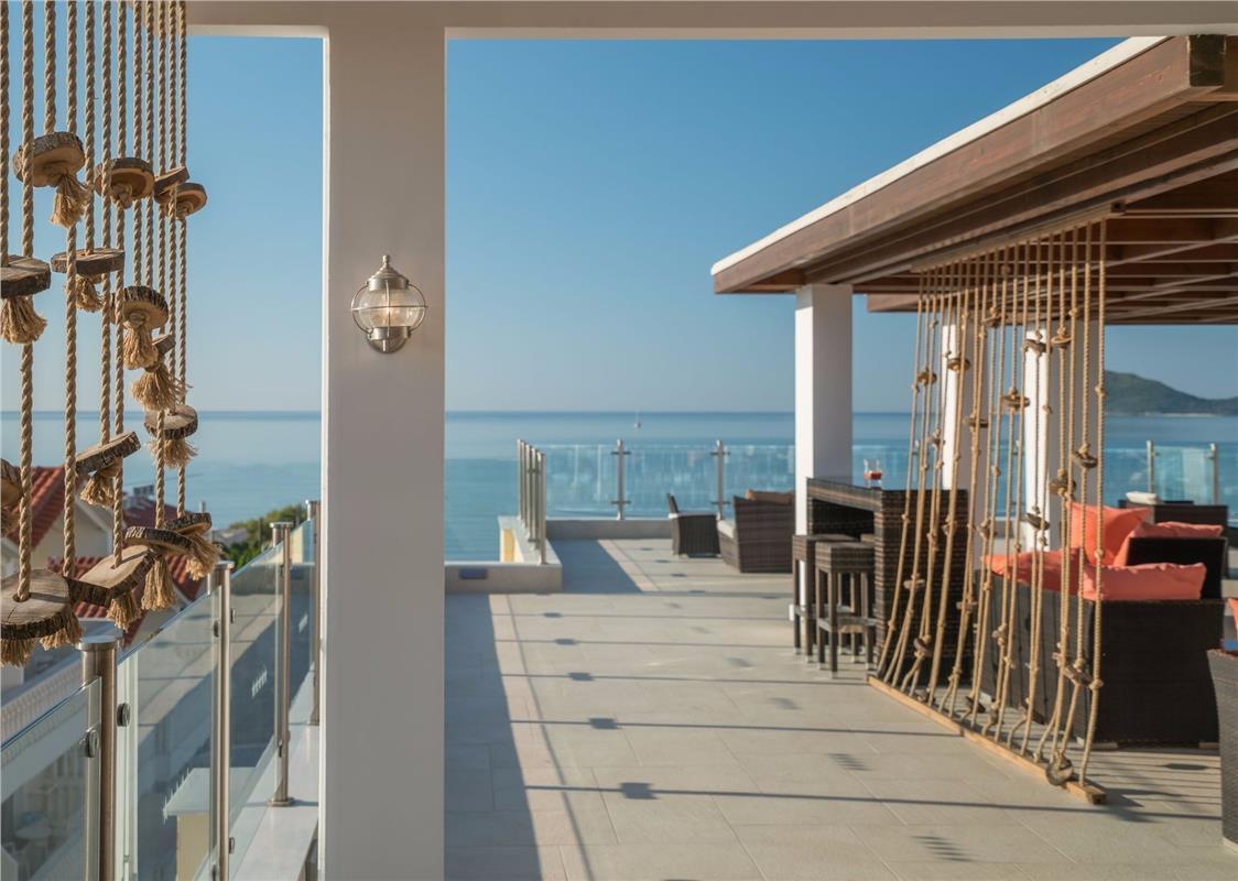 Galaxy Beach Resort BW Premier Collection Лаганас Екстериор снимка
