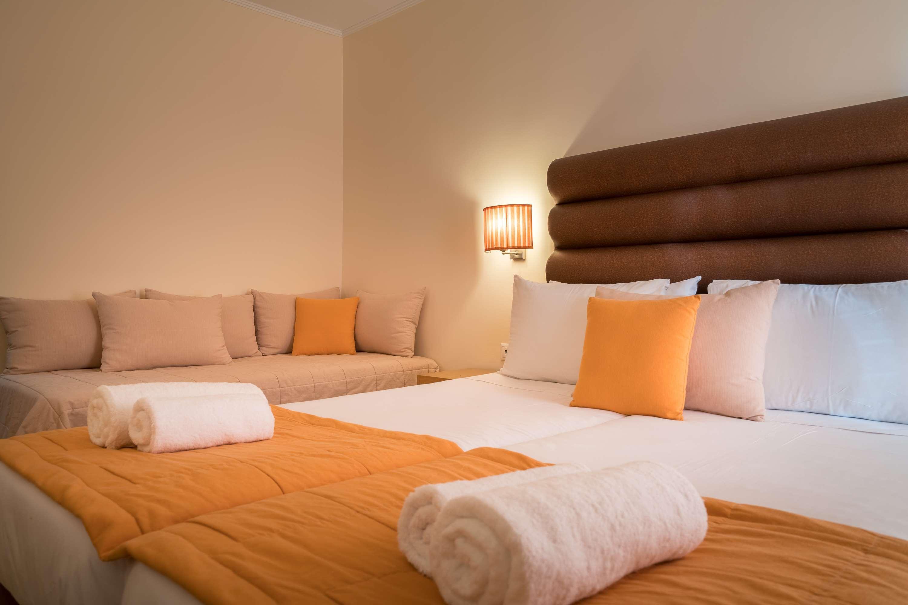 Galaxy Beach Resort BW Premier Collection Лаганас Екстериор снимка