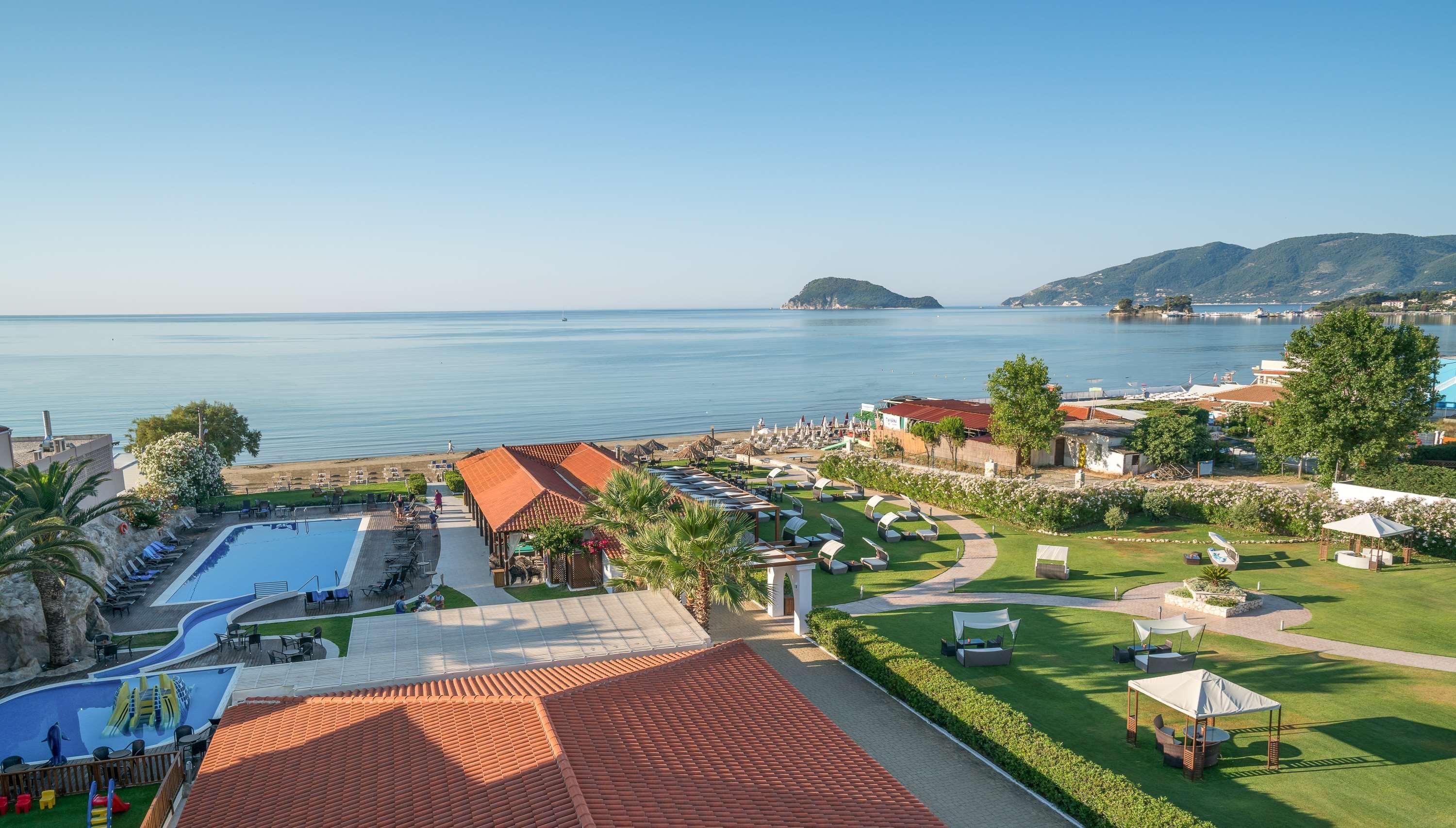 Galaxy Beach Resort BW Premier Collection Лаганас Екстериор снимка